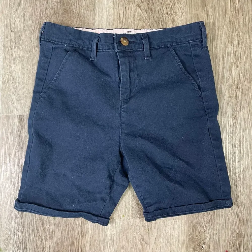 Levis signature by
